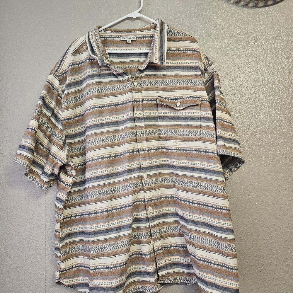 Frye & Co Button Front Shirt Mens 6XL Striped Western Aztec Short Sleeve M769